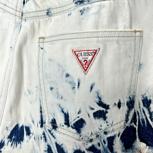 Guess White Bleach Wash Blue Tie-Dye Button Fly Raw Hem Jean Short Shorts 27 - Picture 3 of 10